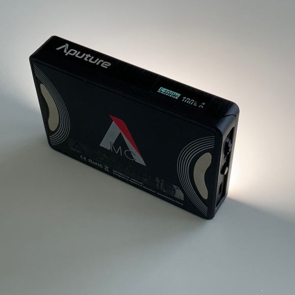 Aputure Amaran MC RGBWW Mini - Picture 1 of 4